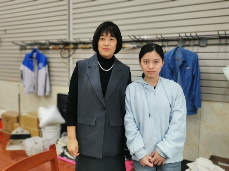 2.走访华俊纺织